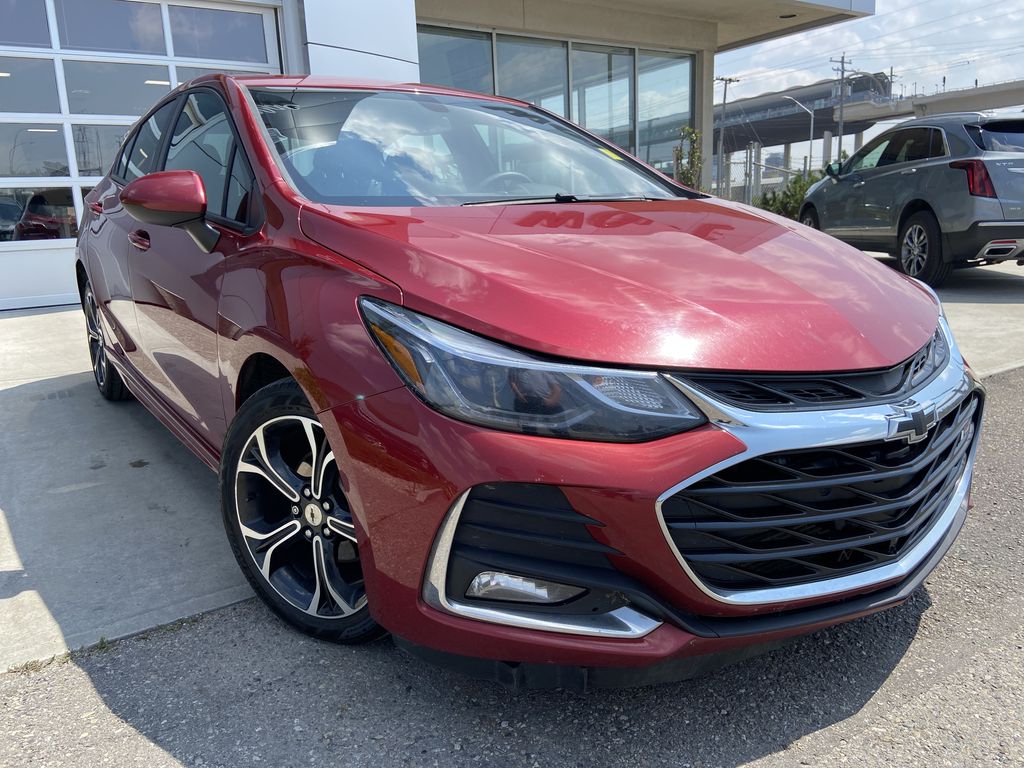 Red[Cajun Red Tintcoat] 2019 Chevrolet Cruze LT RS