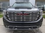 Black[Onyx Black] 2024 GMC Sierra 1500 Front Vehicle Photo in Calgary AB