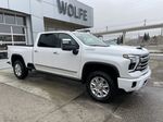 White[Iridescent Pearl Tricoat] 2024 Chevrolet Silverado 3500HD High Country Right Front Corner Photo in Calgary AB