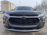 Black[Mosaic Black Metallic] 2025 Chevrolet Trax Front Vehicle Photo in Edmonton AB