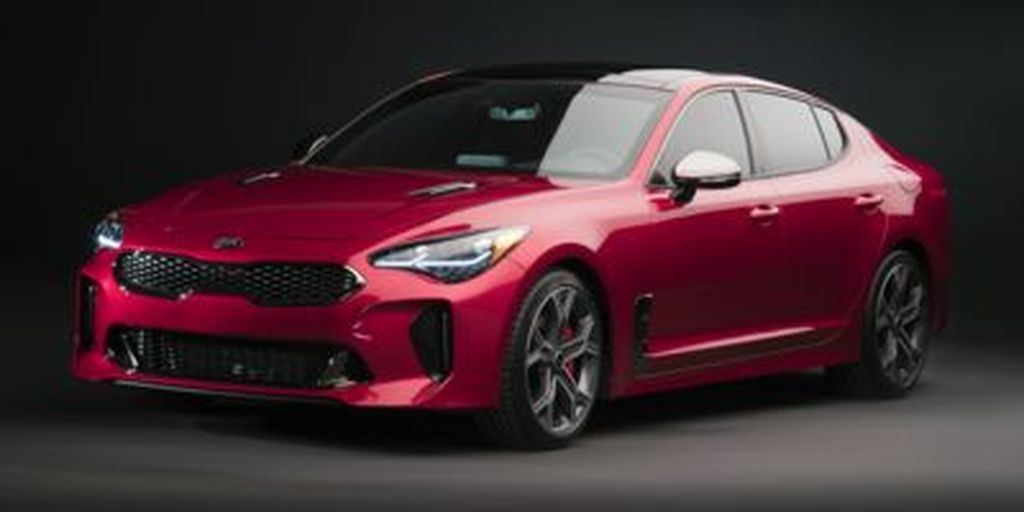Gray[Ghost Grey Metallic] 2018 Kia Stinger