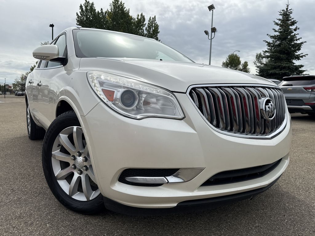 White[White Diamond Tricoat] 2013 Buick Enclave