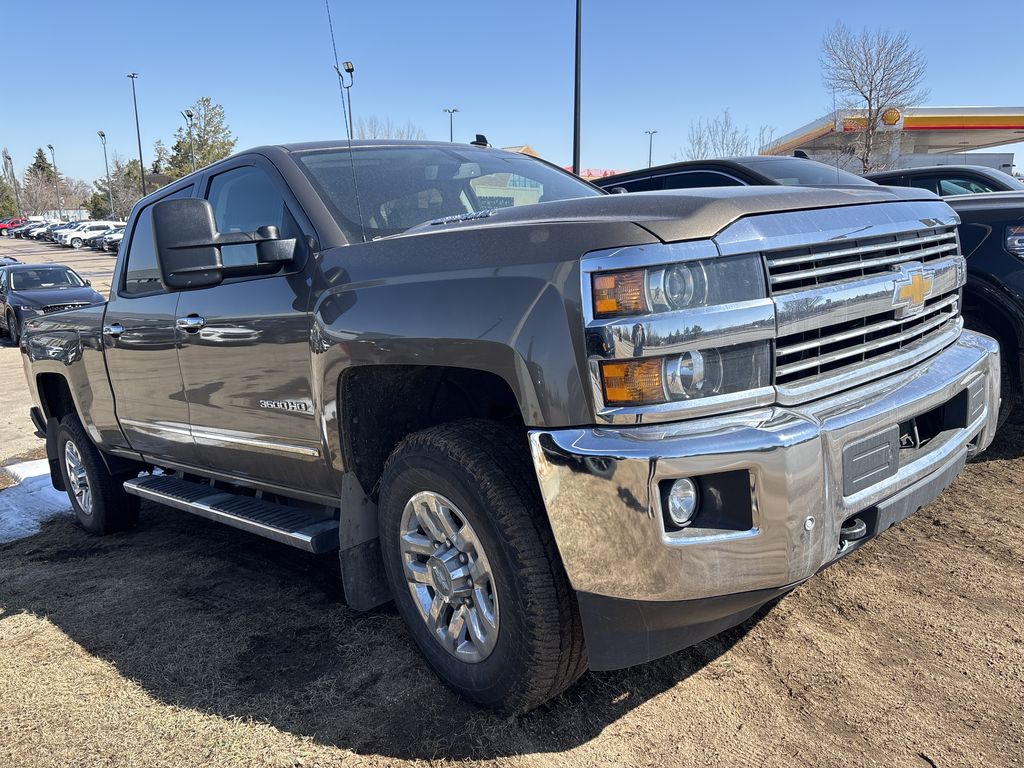 Chevrolet Silverado 3500HD LTZ Crew Cab 4WD 2015