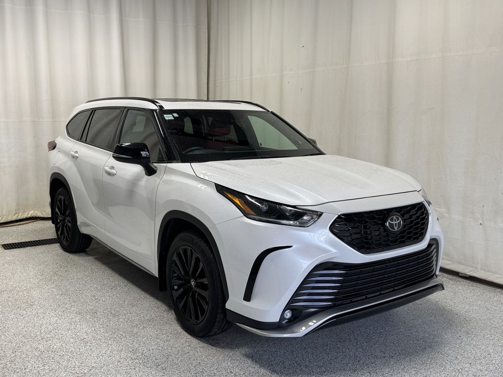 White 2024 Toyota Highlander XSE AWD SUV / Crossover All-Wheel Drive Automatic