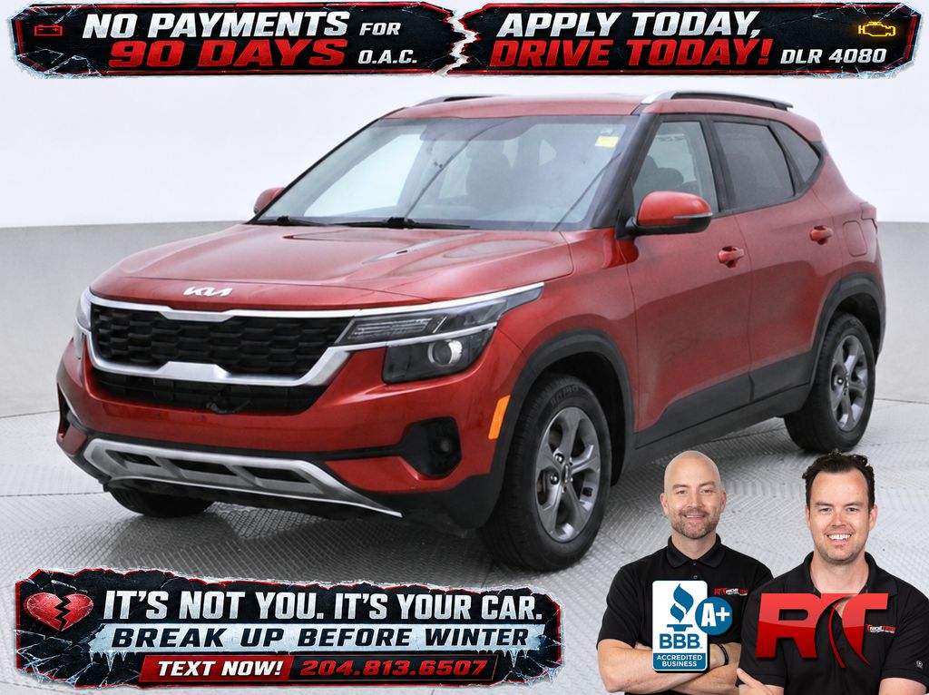 Red 2022 Kia Seltos SUV / Crossover Continuously Variable Transmission