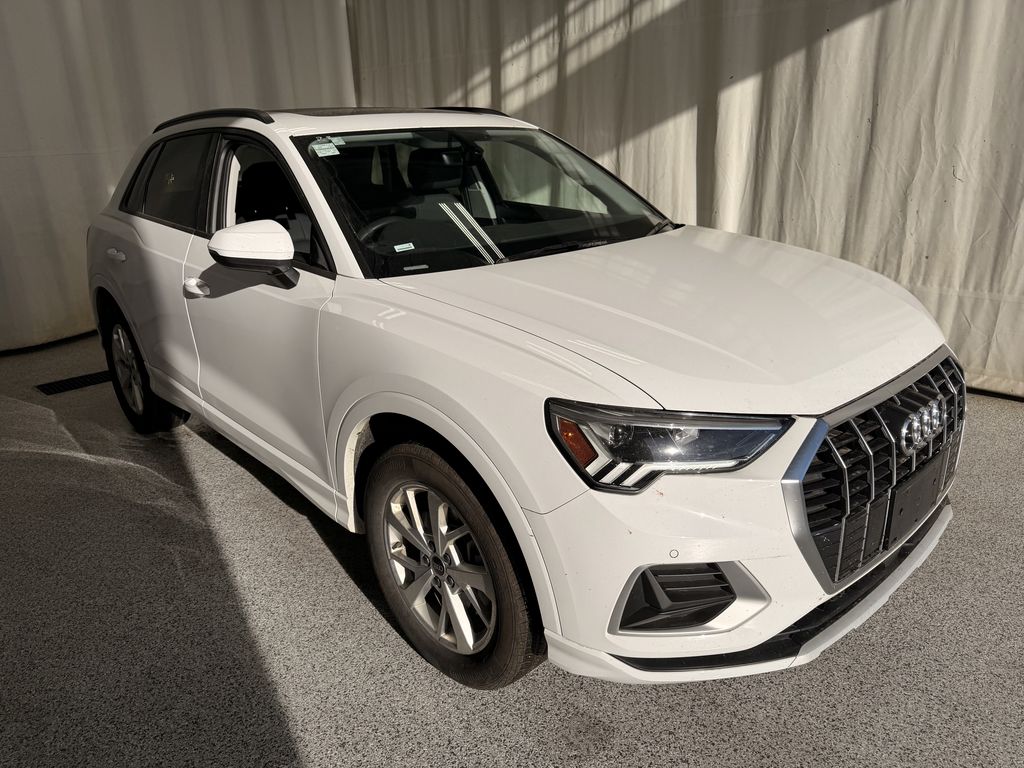 White 2025 Audi Q3 SUV / Crossover Automatic