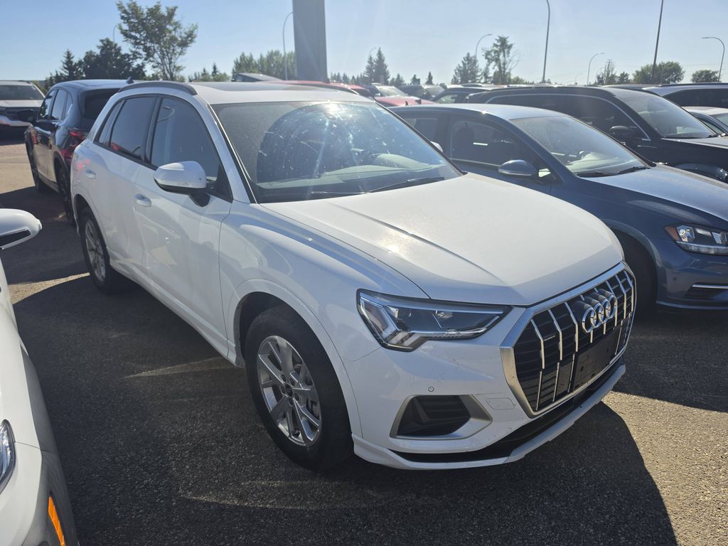 2025 Audi Q3 quattro 40 TFSI