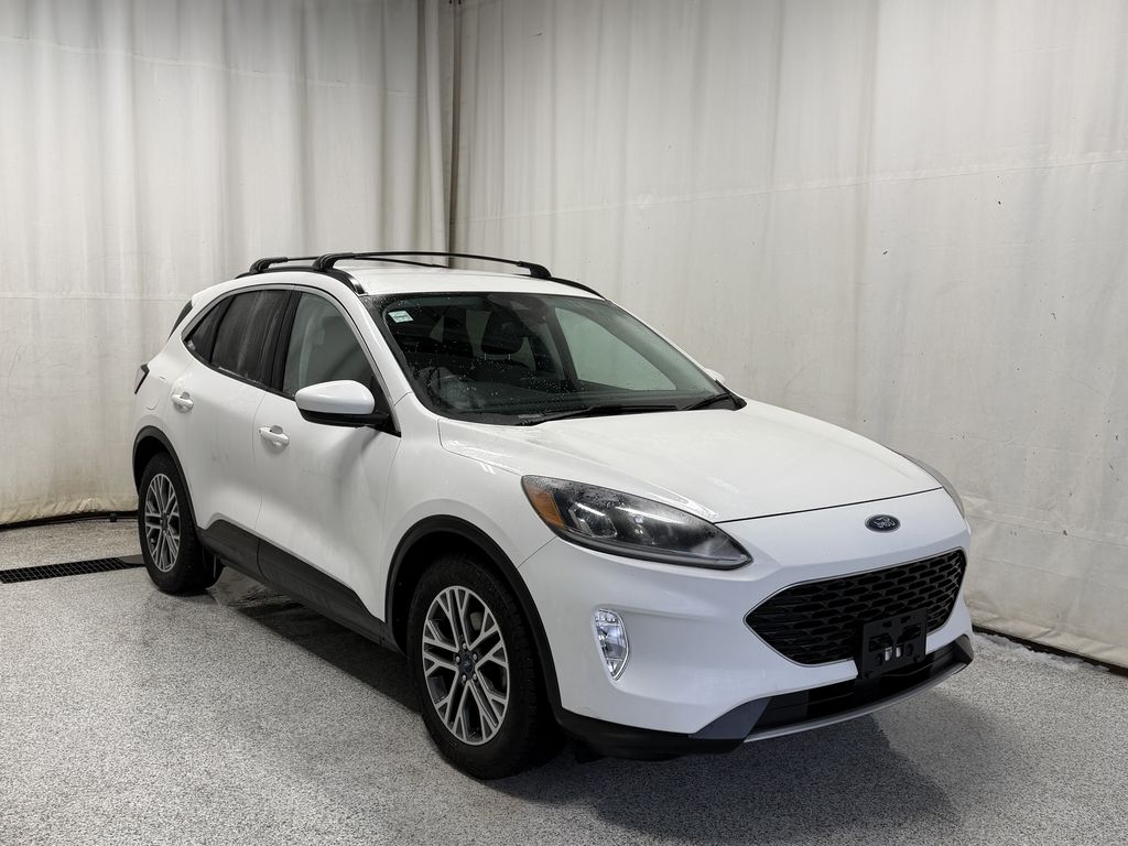 White 2021 Ford Escape SUV / Crossover Front-Wheel Drive Automatic