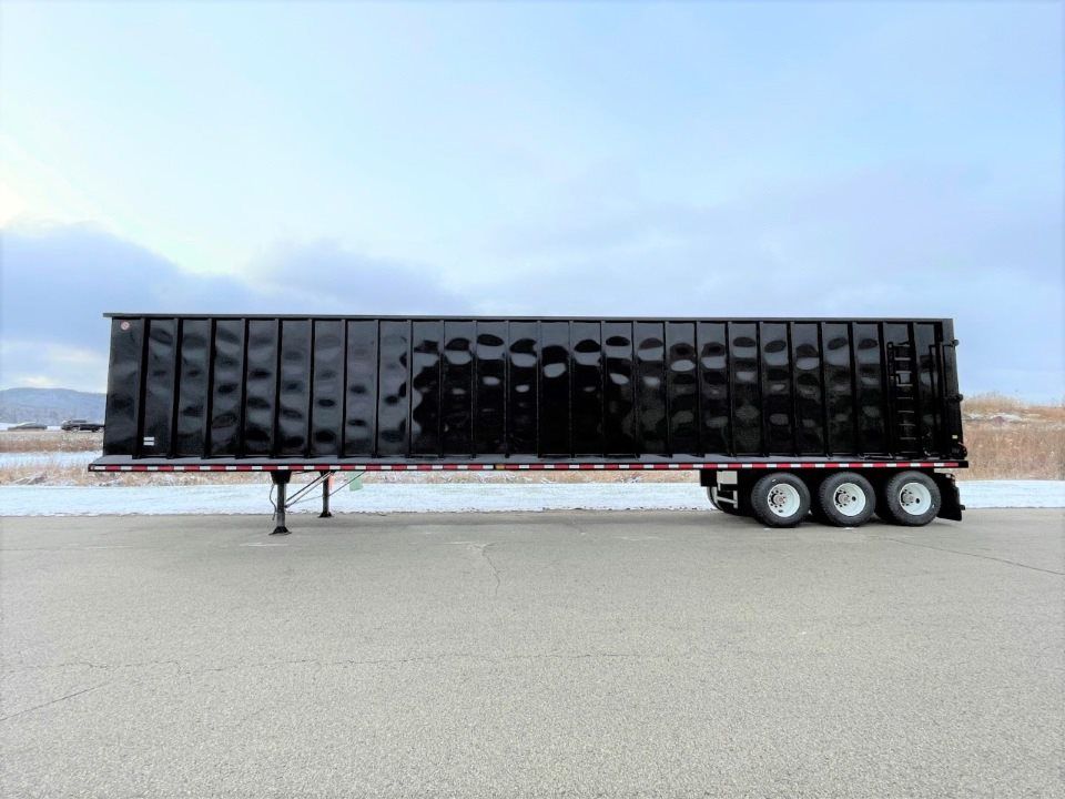 Slide images of 2023 Cross Country 533SH Scrap Hauler Trailer