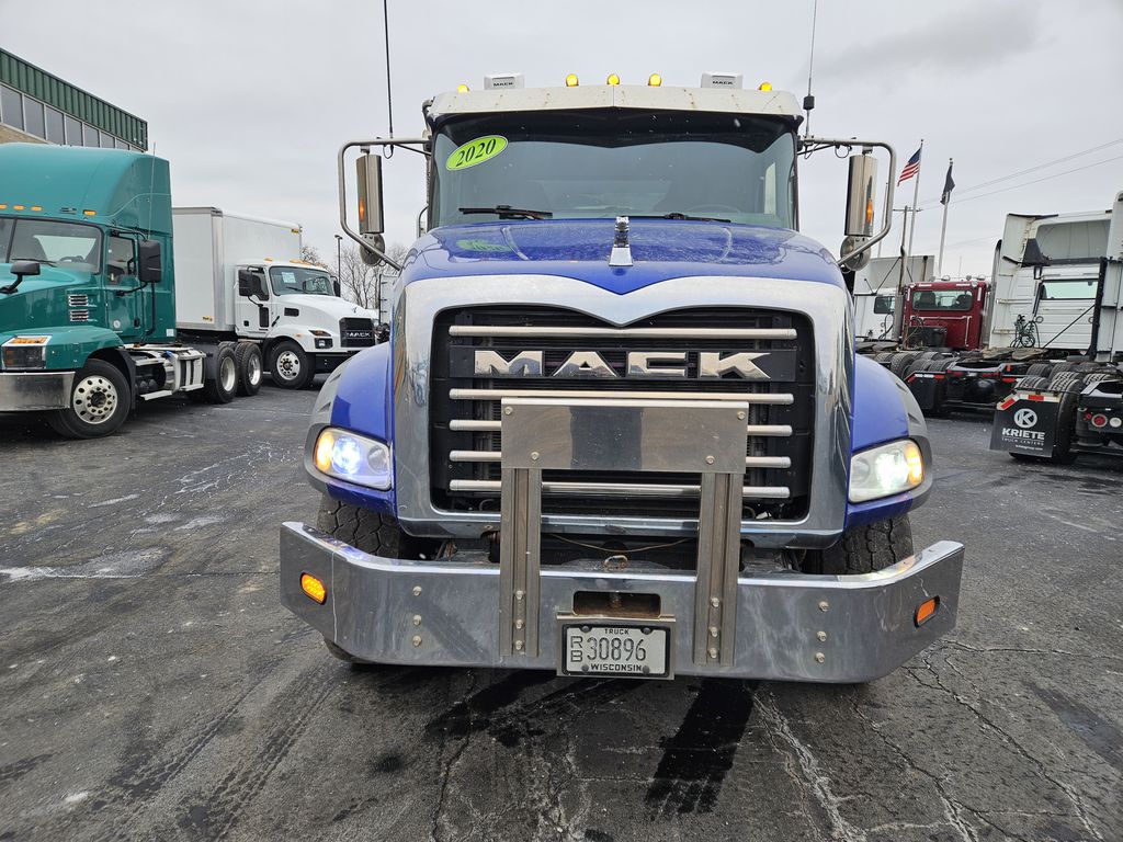 Slide images of 2020 MACK GR64B