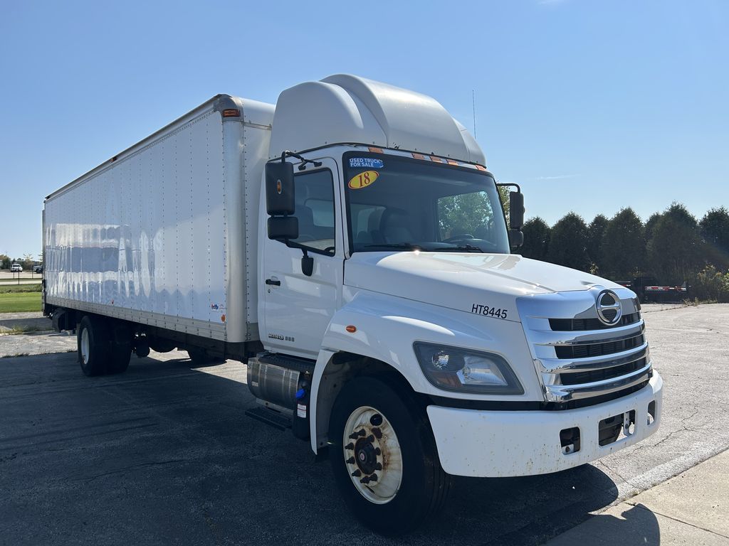 Slide images of 2018 HINO 338