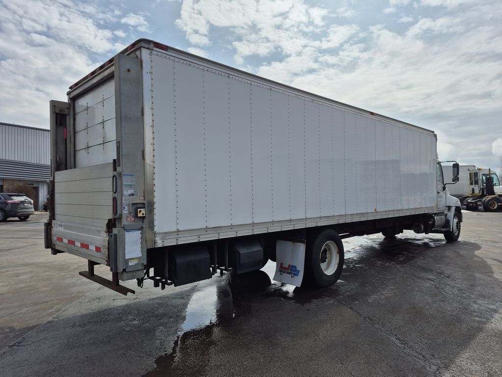 Slide images of 2018 HINO 338