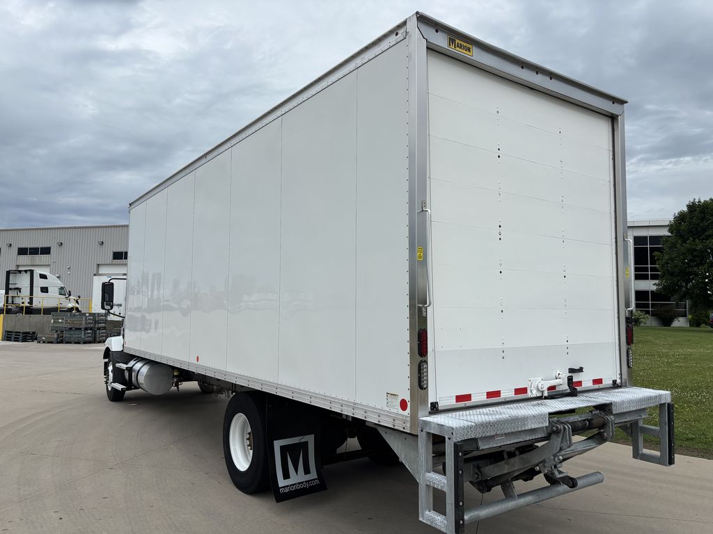 Slide images of 2022 MACK MD642