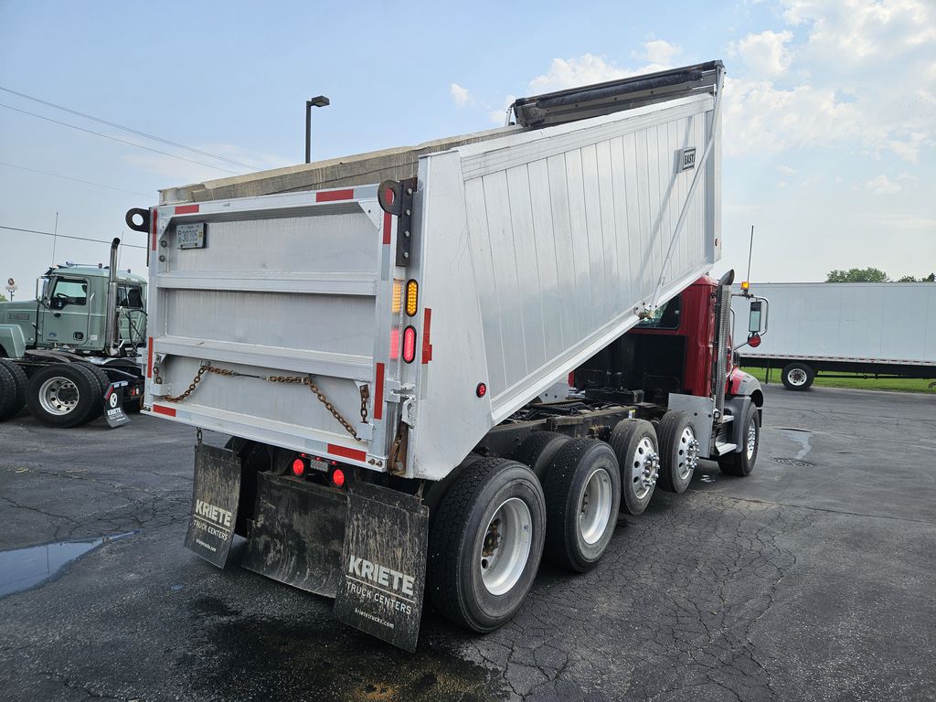 Slide images of 2020 MACK GRANITE