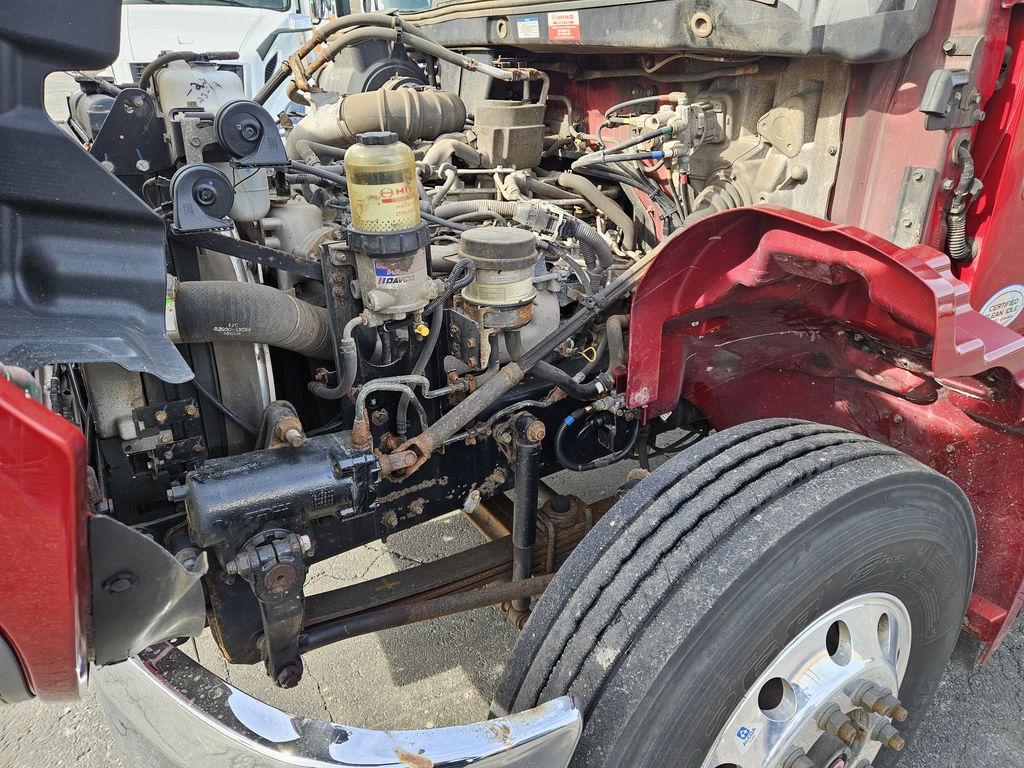 Slide images of 2019 HINO 268A