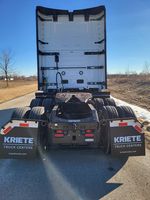 Slide images of 2025 VOLVO VNL64T860