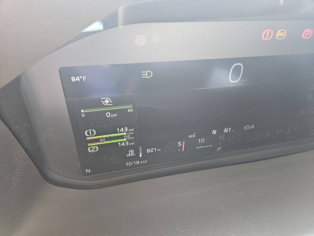Slide images of 2025 VOLVO VNL64T860