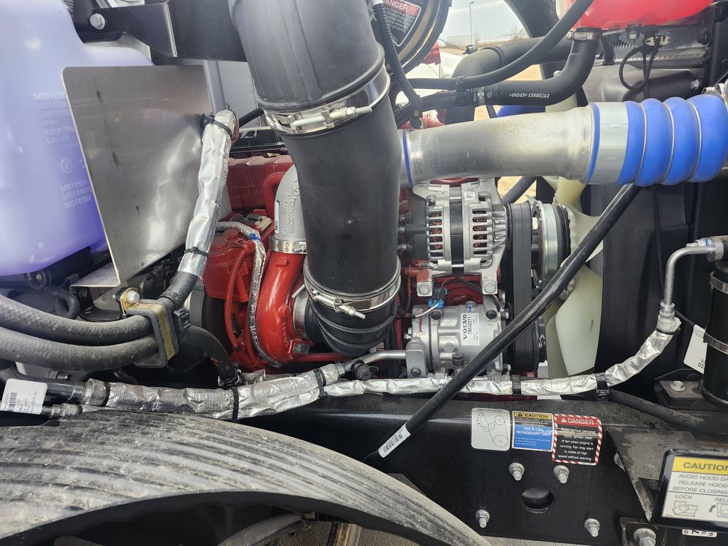 Slide images of 2026 MACK PI64T DC