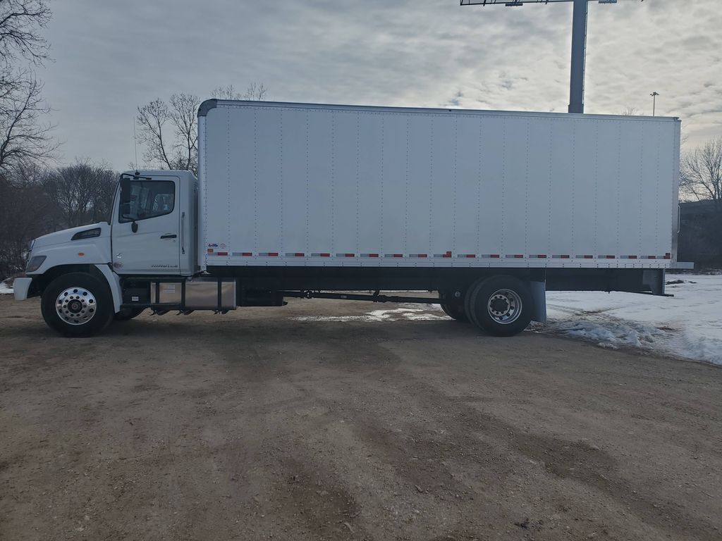 Slide images of 2025 HINO L6