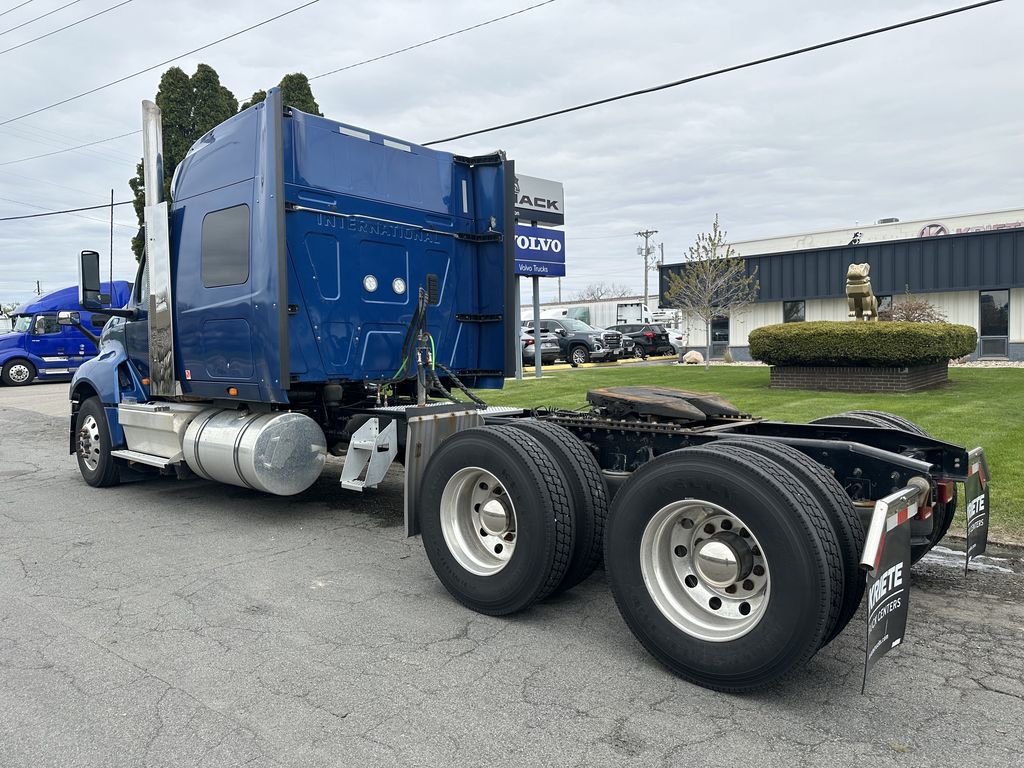 Slide images of 2023 INTERNATIONAL LT62F