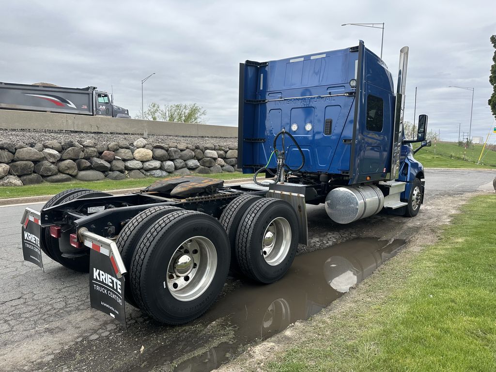 Slide images of 2023 INTERNATIONAL LT62F