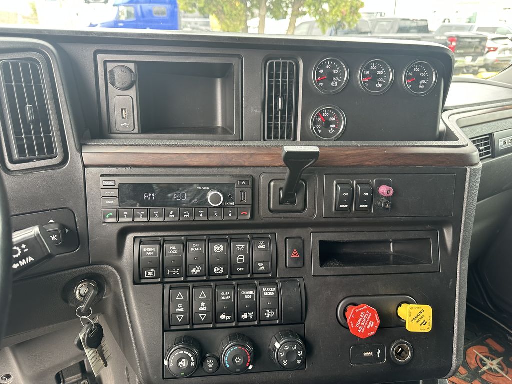 Slide images of 2023 INTERNATIONAL LT62F