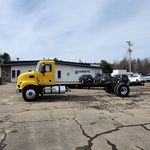 Slide images of 2025 MACK MD642