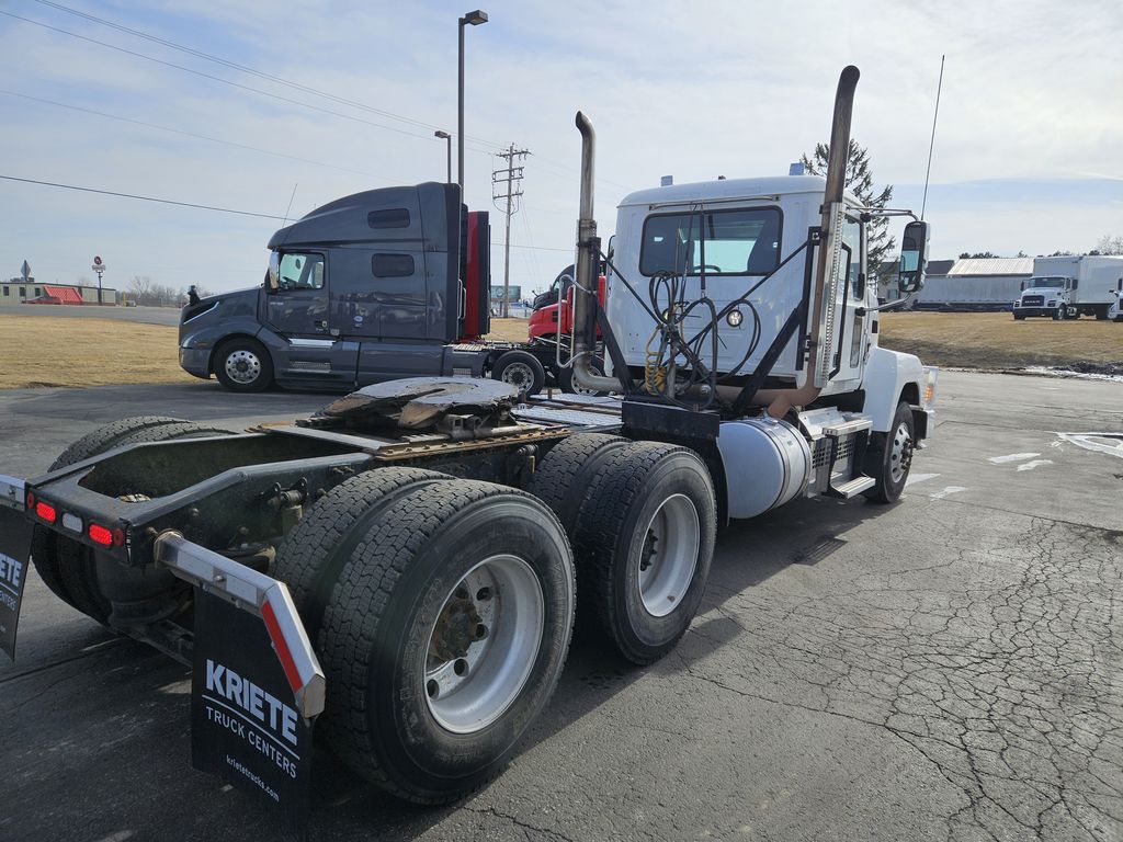 Slide images of 2021 MACK PI64T