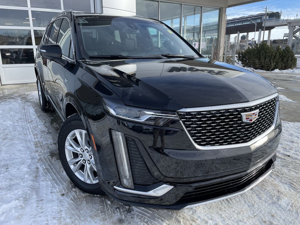 Black[Stellar Black Metallic] 2023 Cadillac XT6 Luxury