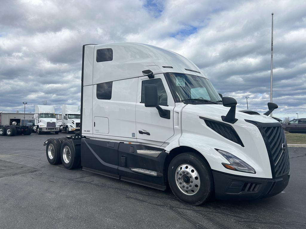 Slide images of 2025 VOLVO VNL64T860