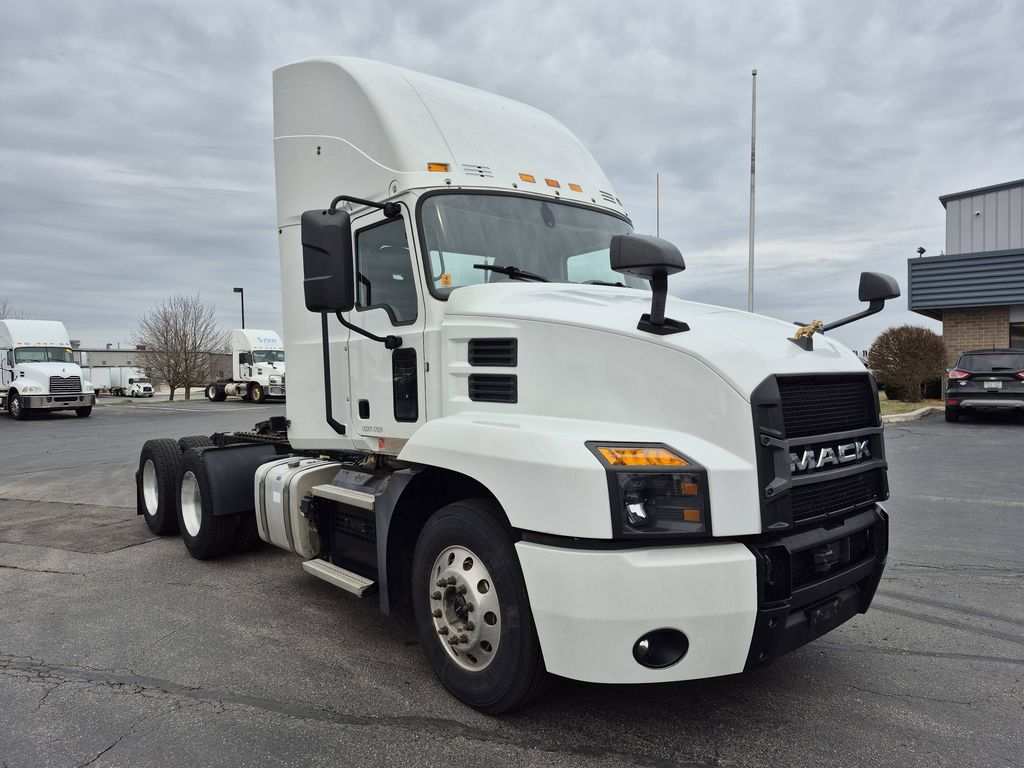 Slide images of 2019 MACK AN64T DC