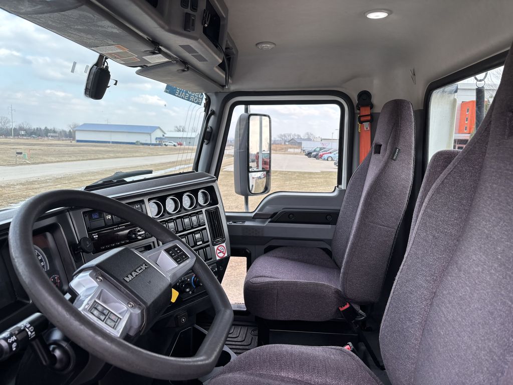 Slide images of 2020 MACK AN64T DC