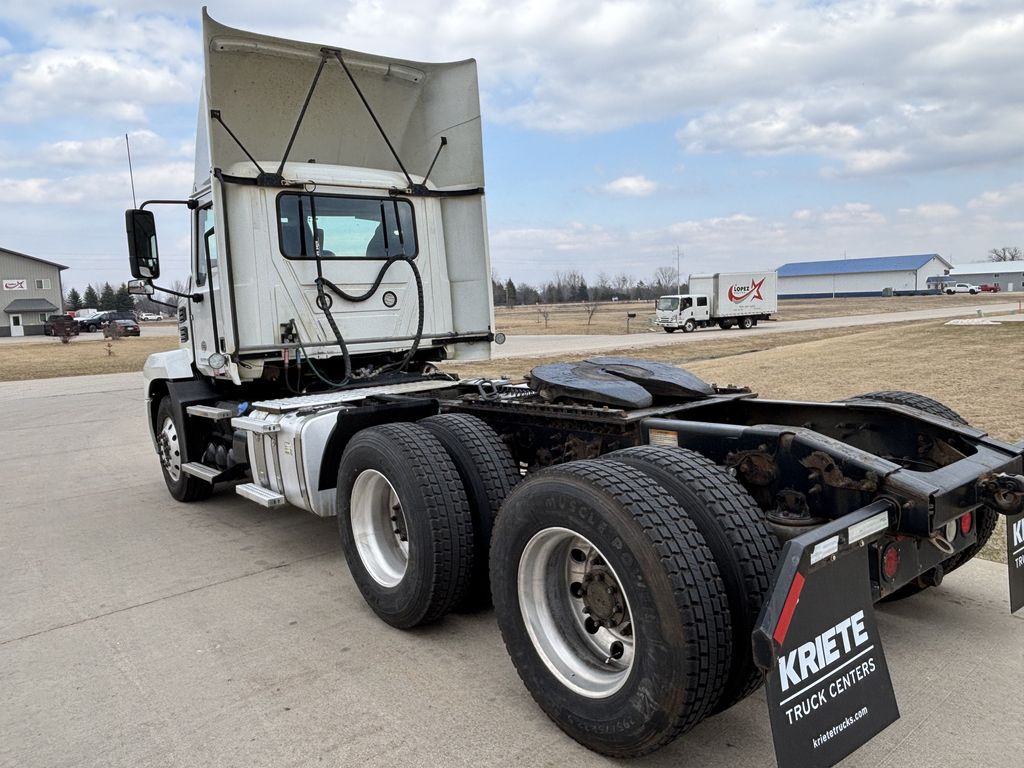 Slide images of 2020 MACK AN64T DC