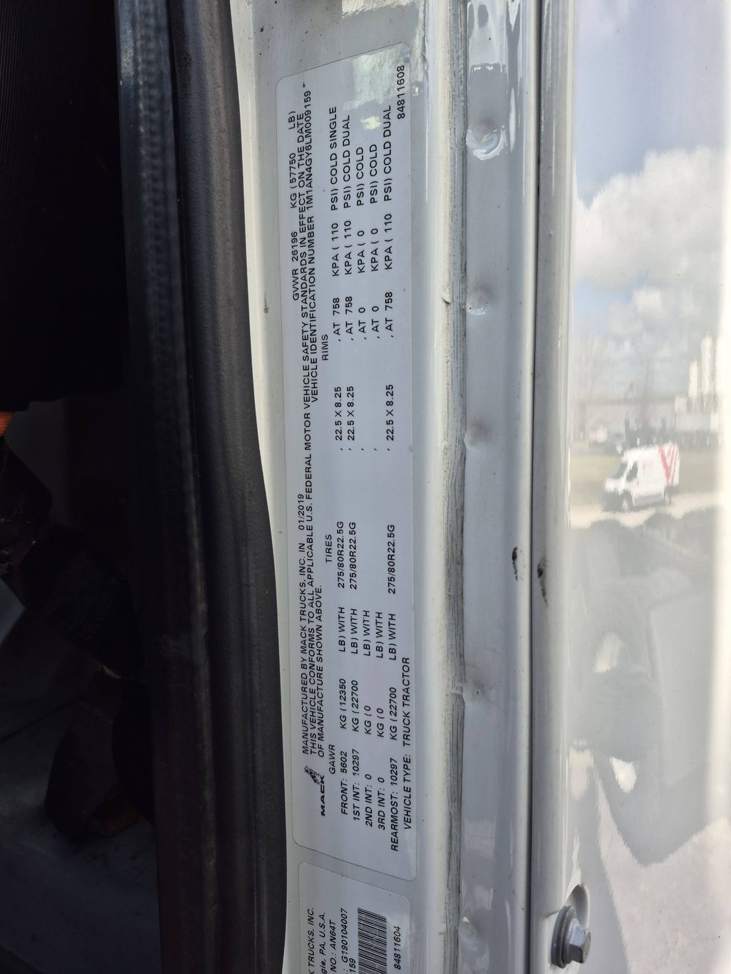 Slide images of 2020 MACK AN64T DC