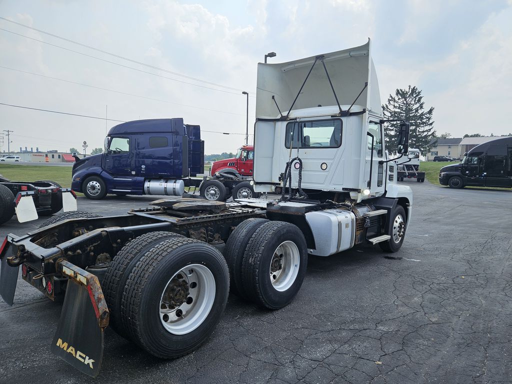 Slide images of 2020 MACK AN64T DC
