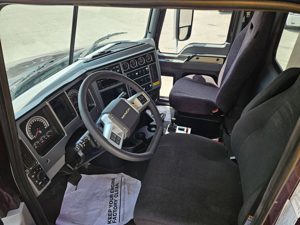 Slide images of 2026 MACK GR104B