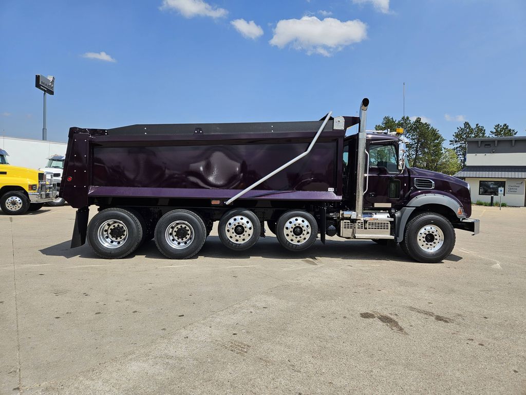 Slide images of 2026 MACK GR104B