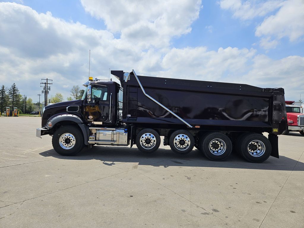 Slide images of 2026 MACK GR104B