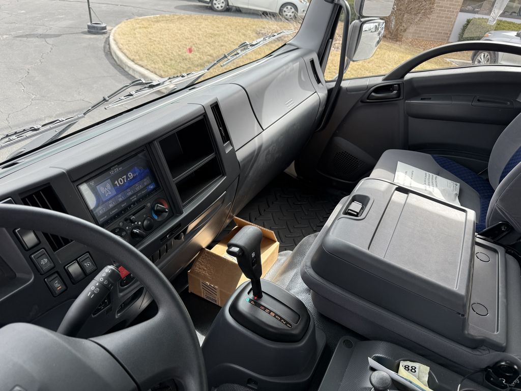 Slide images of 2025 ISUZU FTR