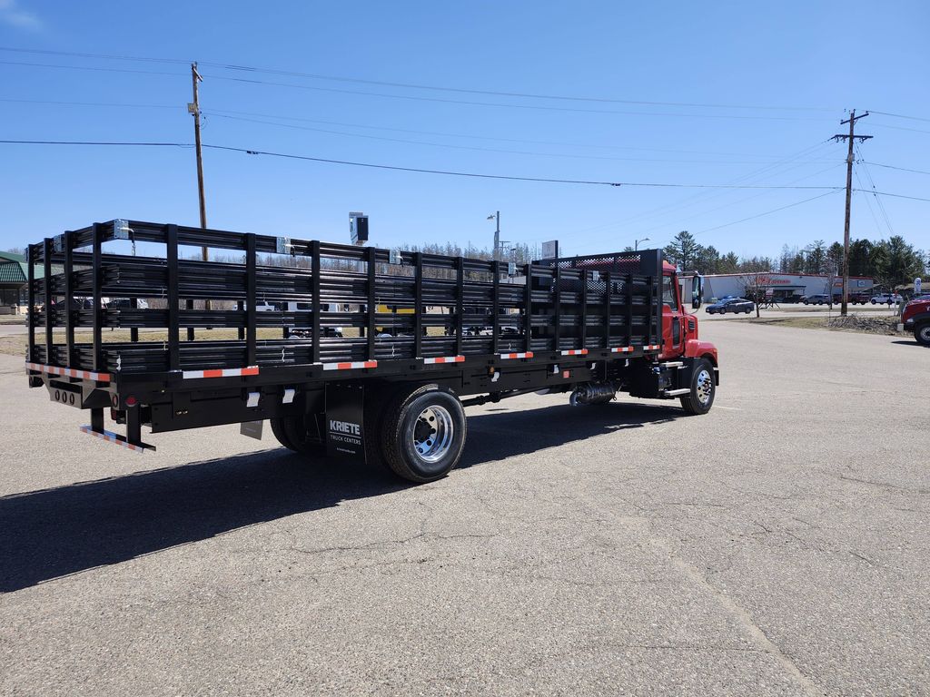 Slide images of 2025 MACK MD642