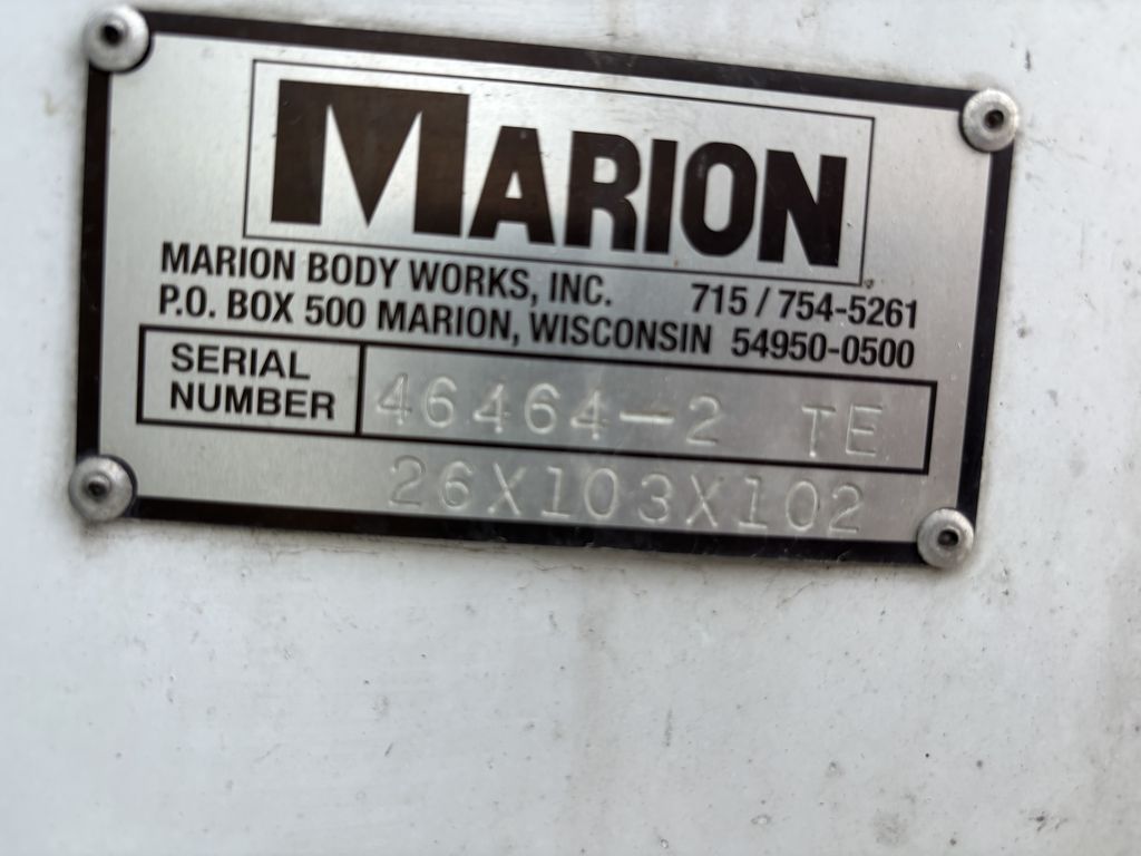 Slide images of 2021 MACK MD642