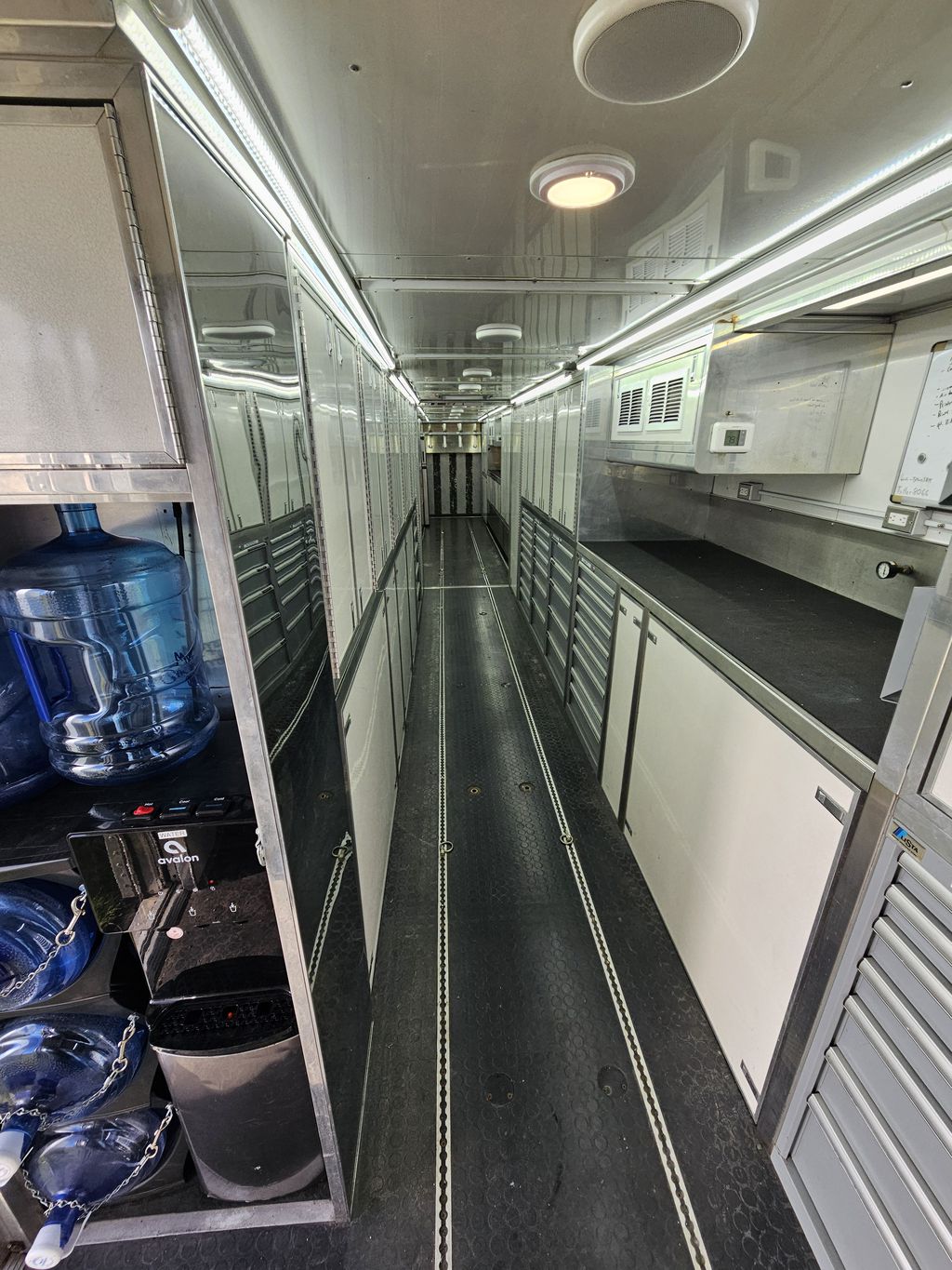 Slide images of CHAMPION TRAILER CO 2002 CUSTOM