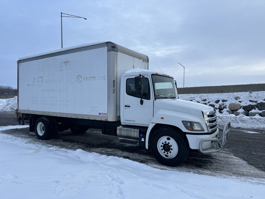 Slide images of 2017 HINO 268A