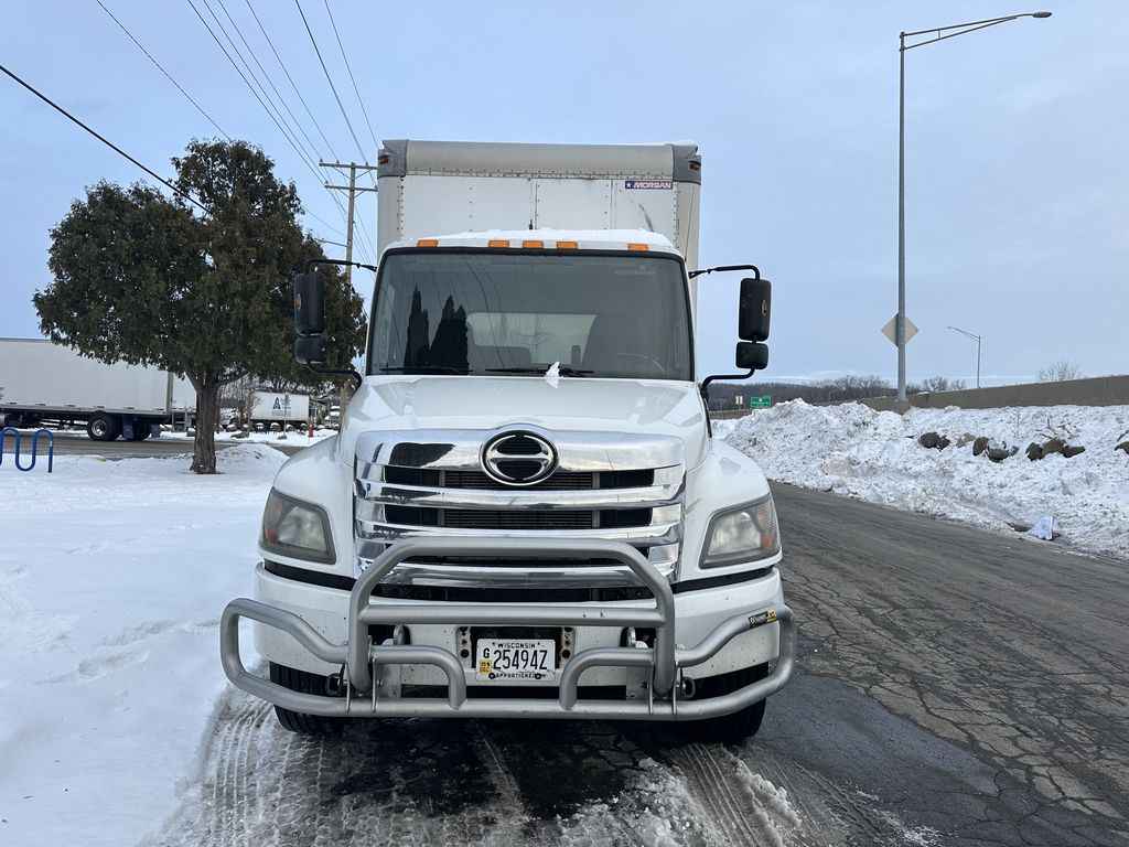 Slide images of 2017 HINO 268A