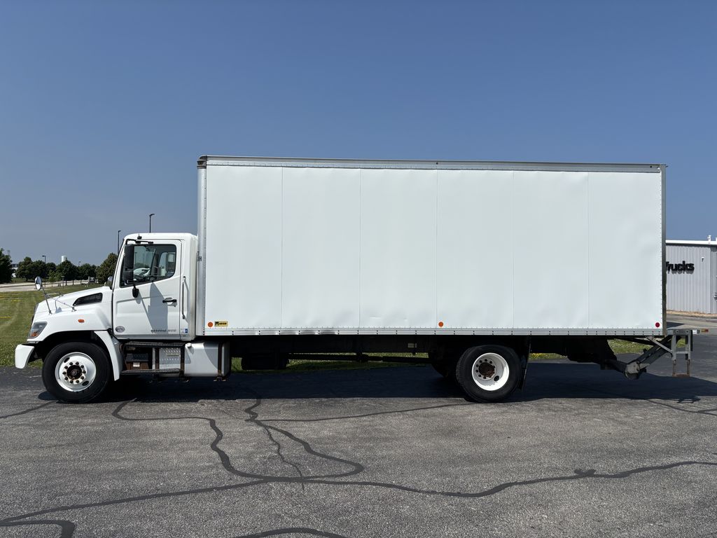 Slide images of 2020 HINO 268A