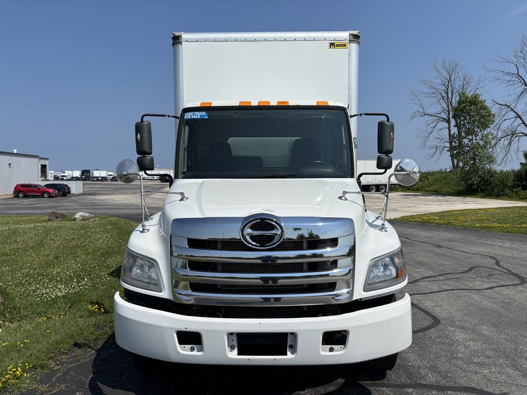 Slide images of 2020 HINO 268A