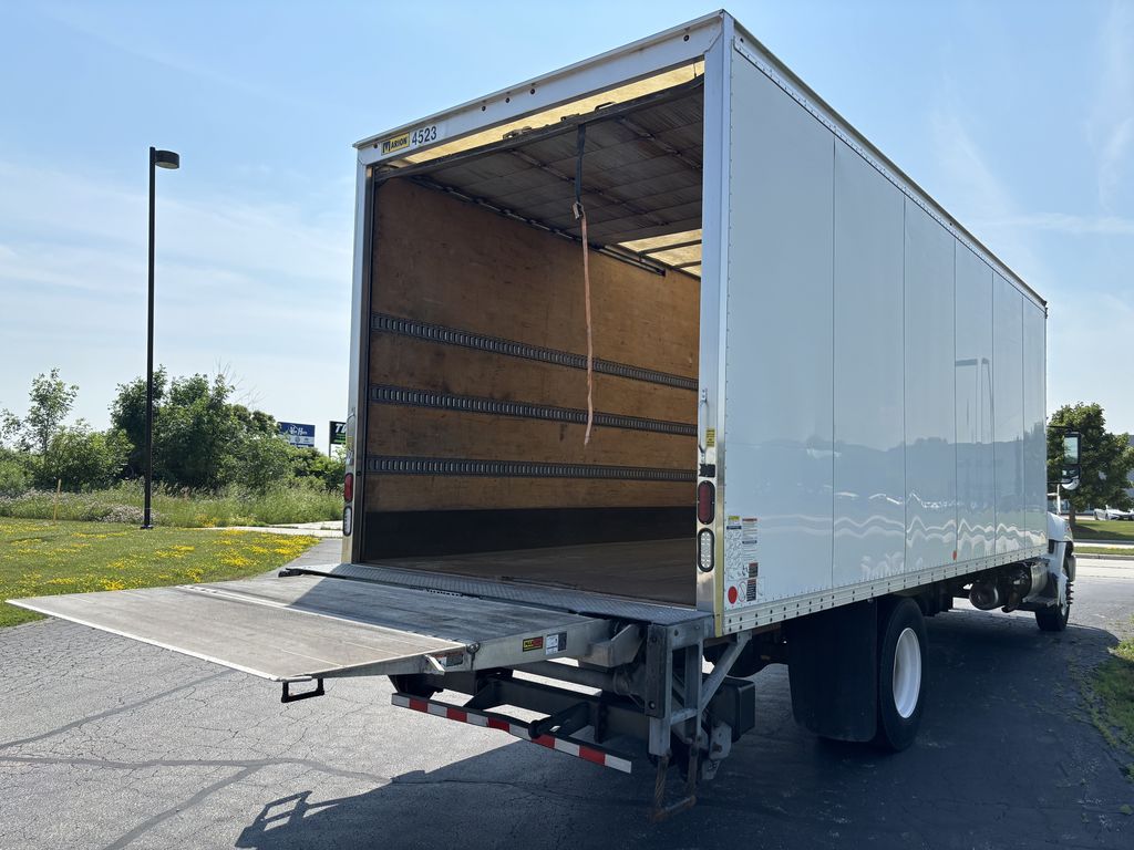 Slide images of 2020 HINO 268A