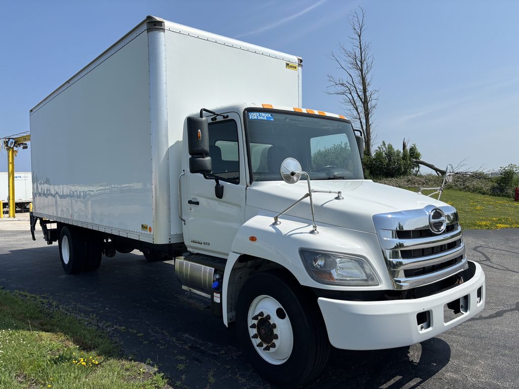 Slide images of 2020 HINO 268A