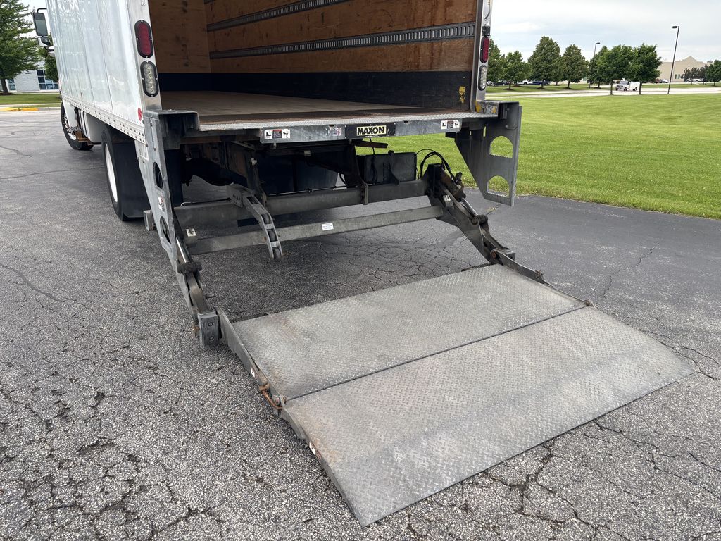 Slide images of 2018 HINO 268