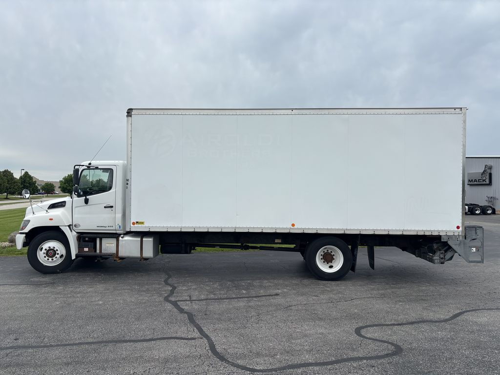 Slide images of 2018 HINO 268